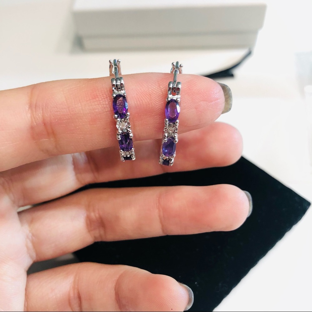 earrings - Picture 3 of 7